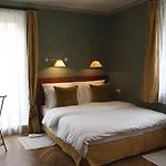 アッピア レジデンシズ 4*