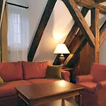アッピア レジデンシズ