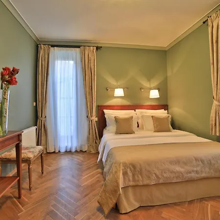 Appia Residences Hotel 4*