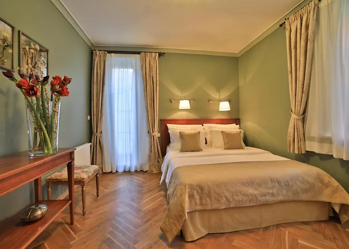Appia Residences Hotel 4*