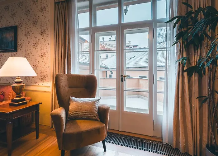 Appia Residences 4*