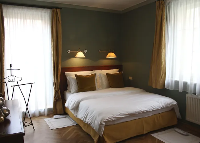 Appia Residences 4*