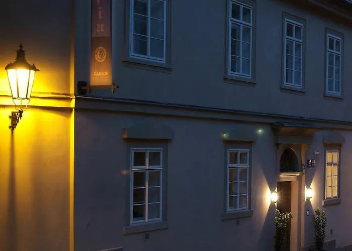 Hotel Appia Residences 4*