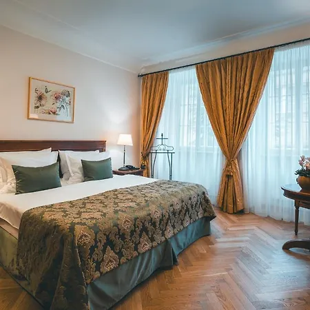 Отель Appia Residences