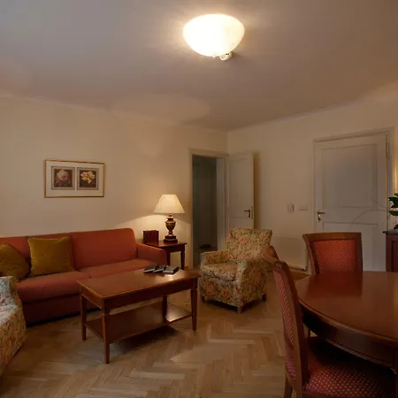 Appia Residences