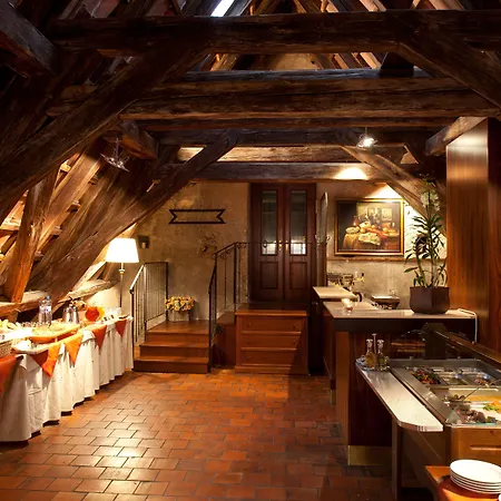 Appia Residences Отель Прага